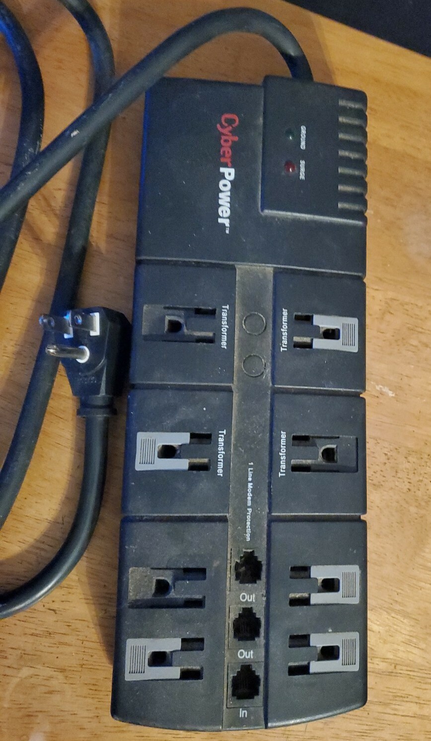 CyberPower Wall Tap 8 Outlets and modem protector