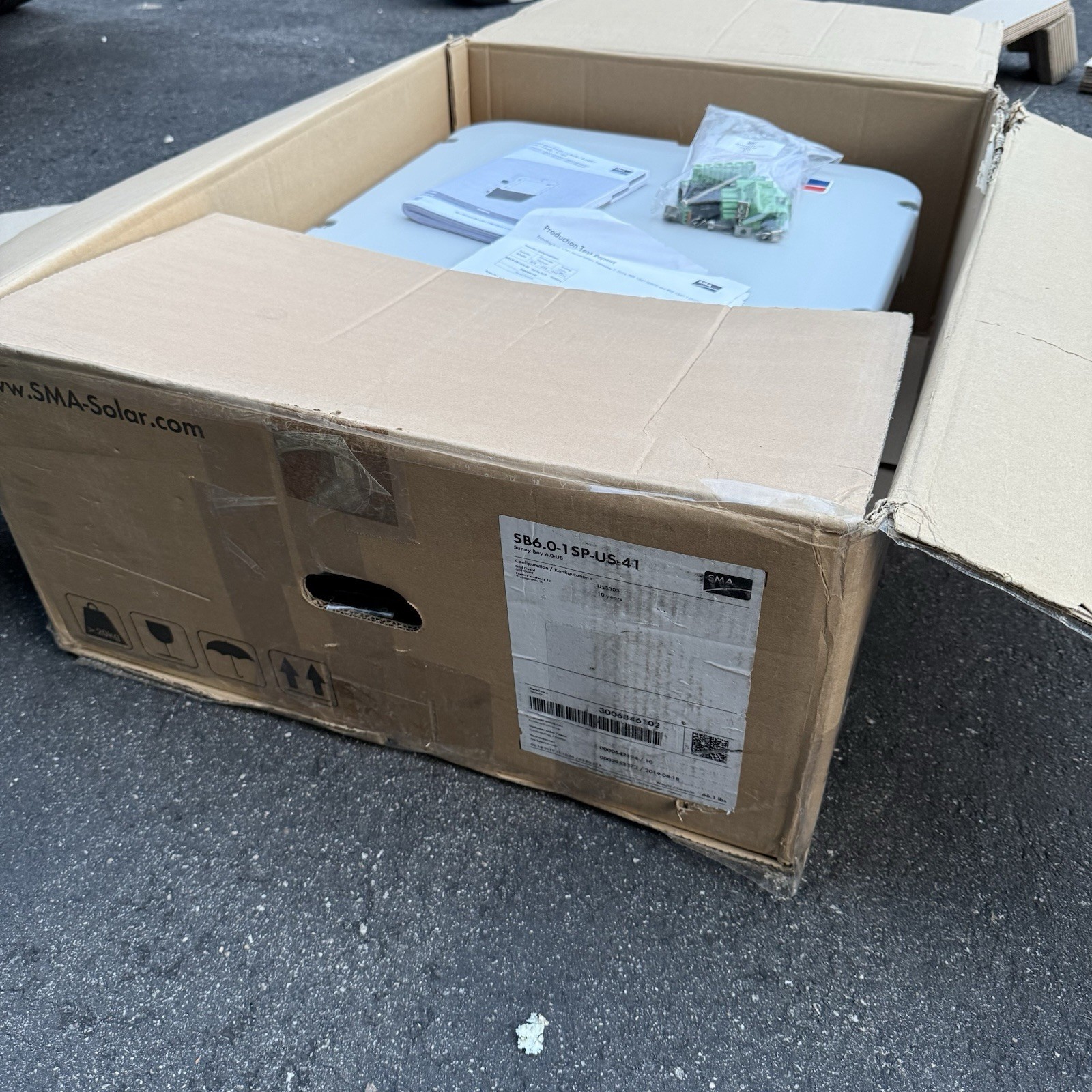 SMA Sunny Boy SB6.0-1SP-US-41 6000W Solar Inverter Open Box Never Installed