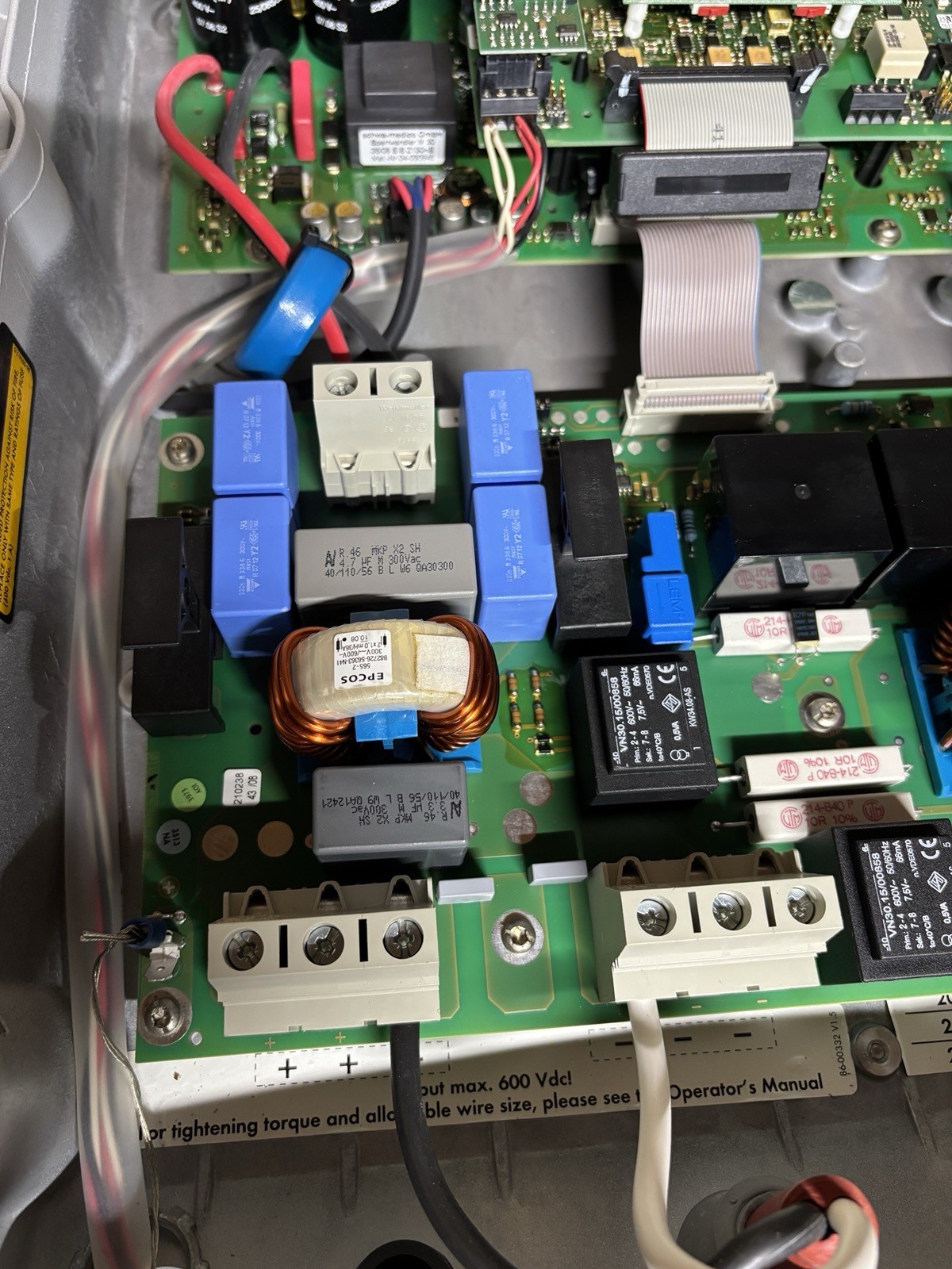 SMA Sunny Boy SB 7000US Solar Grid Tie Inverter