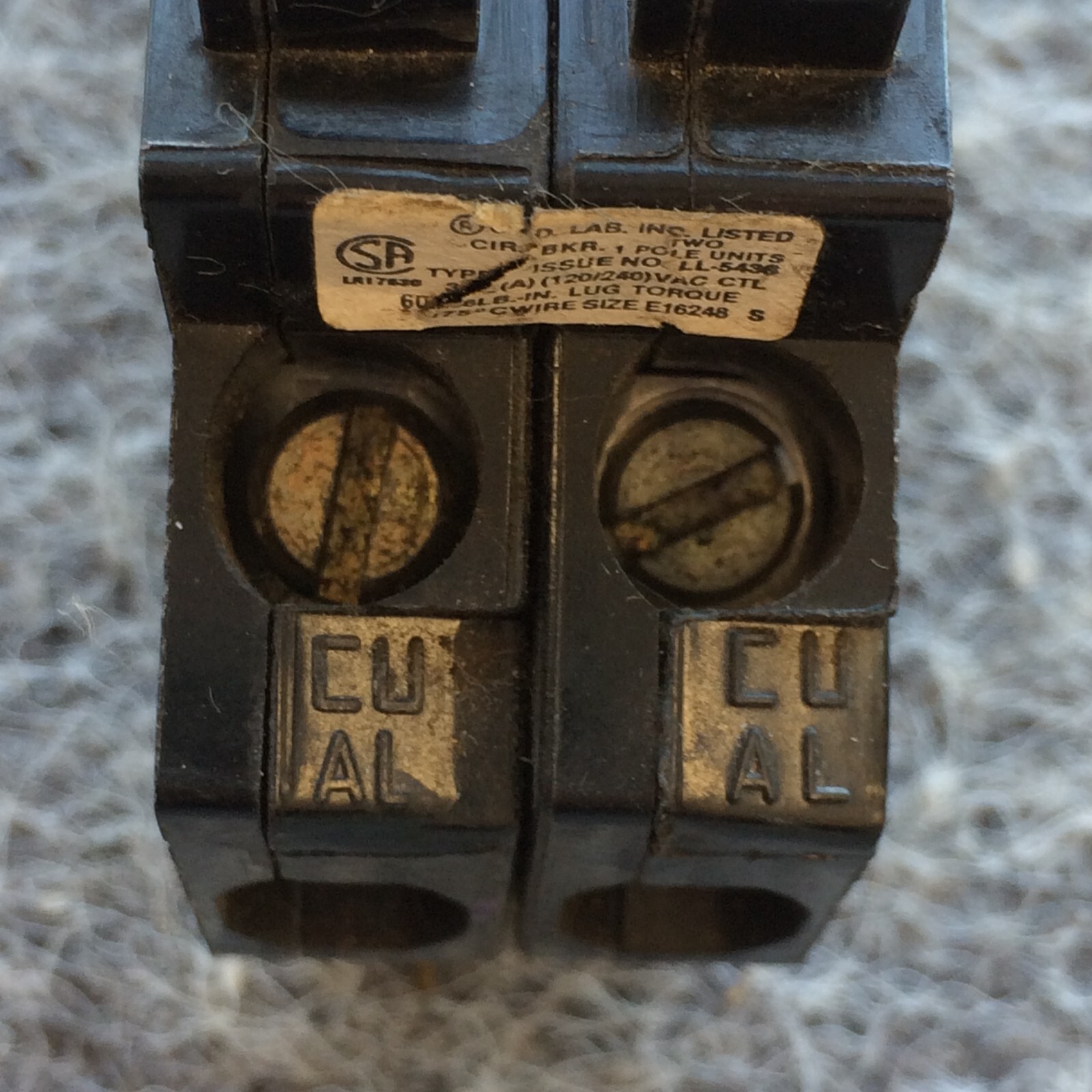 Crouse Hinds Murray MH215 Circuit Breaker 2 POLE 15 AMP 1 Year Warranty