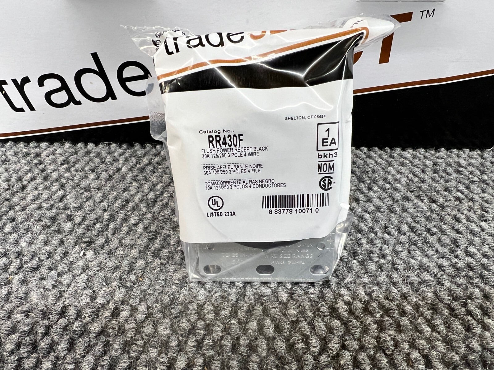 Box of 10 New Hubbell RR430F 30 Amp 3 Pole 4 Wire Range & Dryer Receptacle