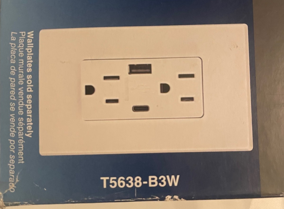 2-Pack LEVITON T5638-B3W Tamper-Resistant 18W USB-A & USB-C Duplex OUTLETS