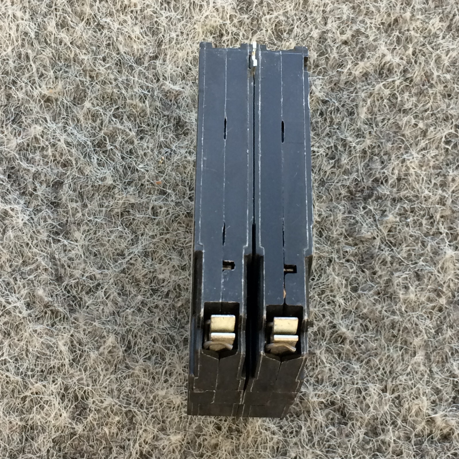 General Electric THQP220 20 Amp 2 Pole Circuit Breaker 1 Year Warranty NOS