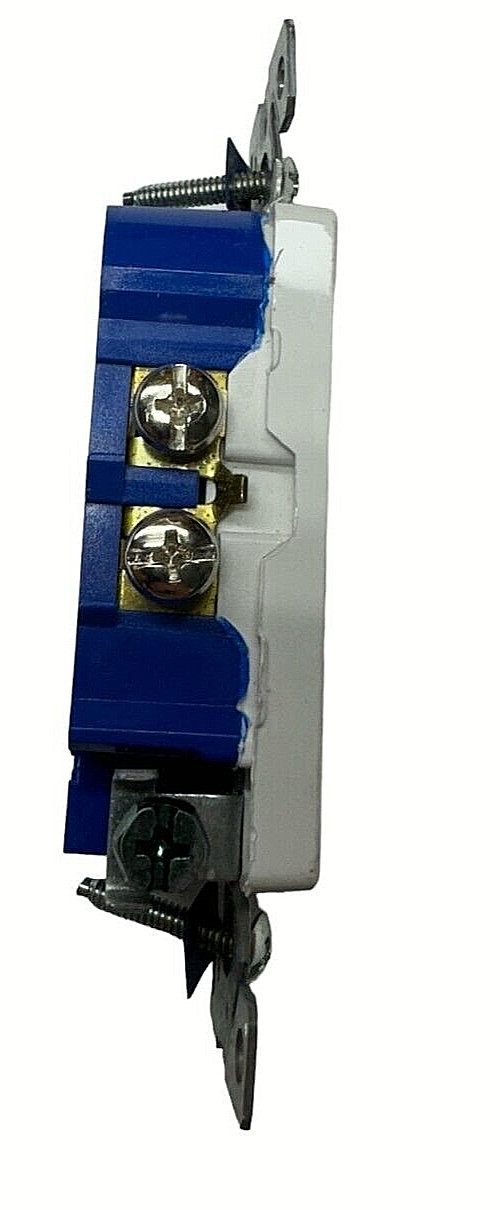(Lot of 3) Cooper 1107W White Grounding Duplex Receptacle 2-P, 3-Wire 15A, 125V
