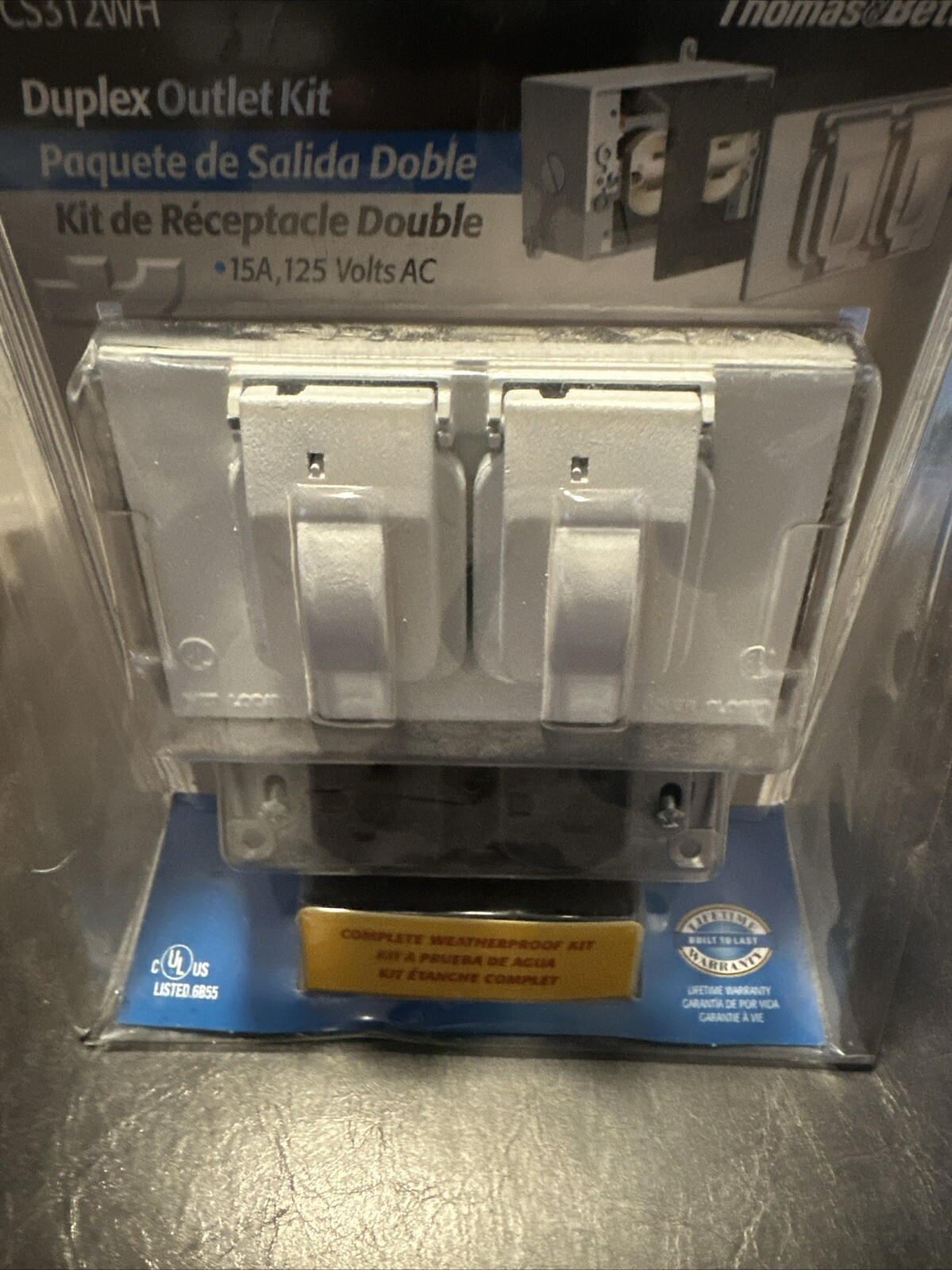 Thomas & Betts Duplex Outlet Kit No. CS312WH. 15A, 125 Volts AC Weatherproof