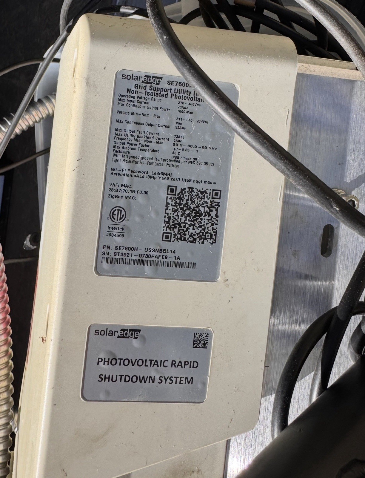 Solar Edge Single Phase Inverter With HD Wave Technology SE7600H