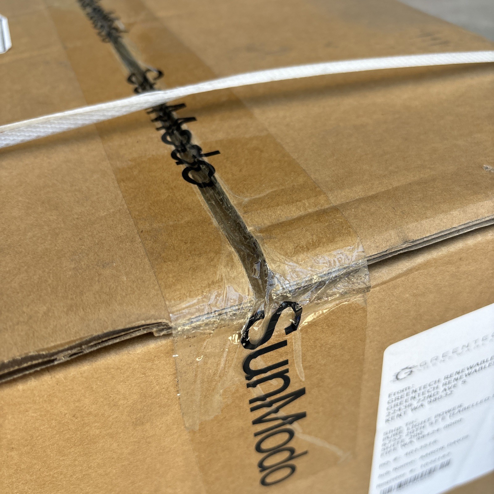 Case Of 50 Sunmodo K10068-B20 EZ Roof Mount Kit EZ L- Foot Balck