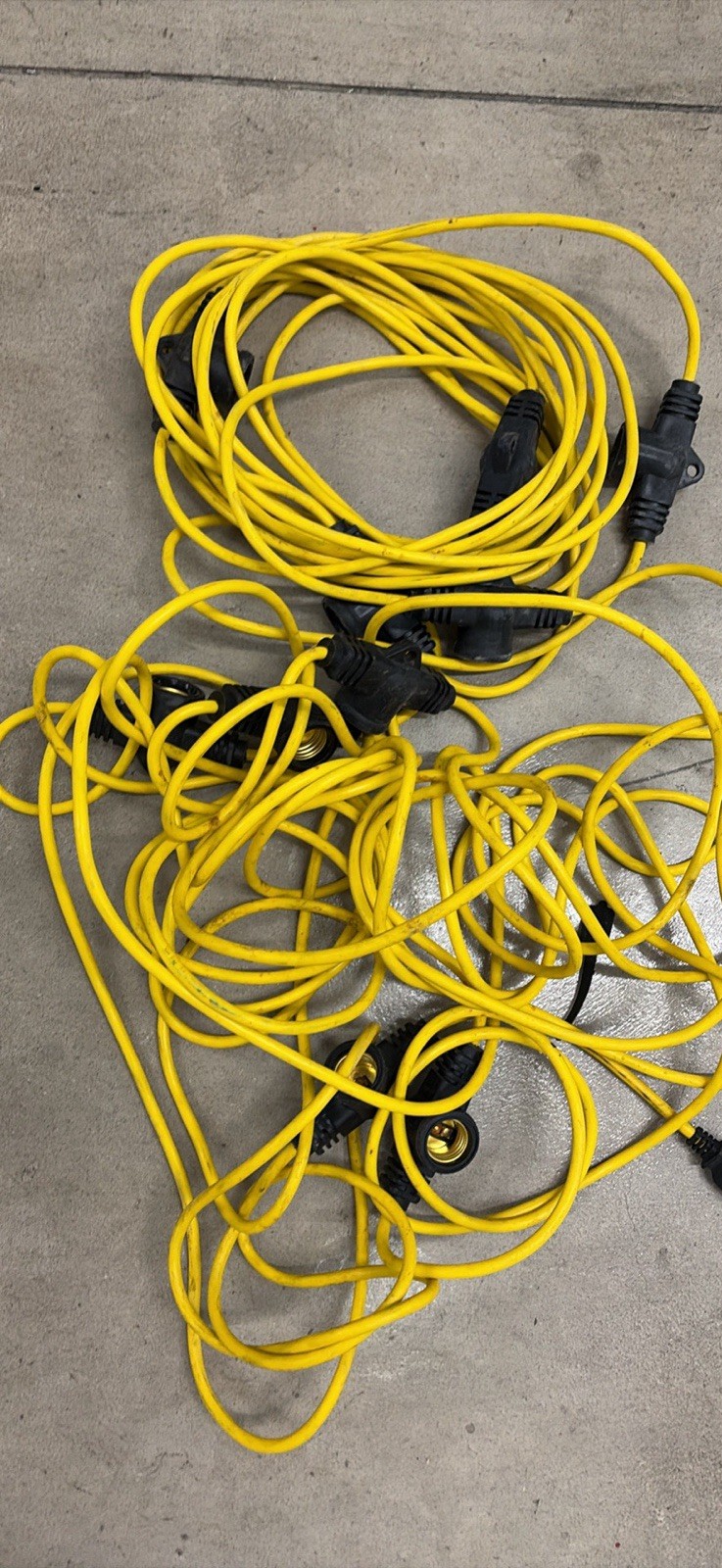 Yellow/Black Extension Cord w/ Cord-End Protectors, 1 Outlet, 120V 11-15A