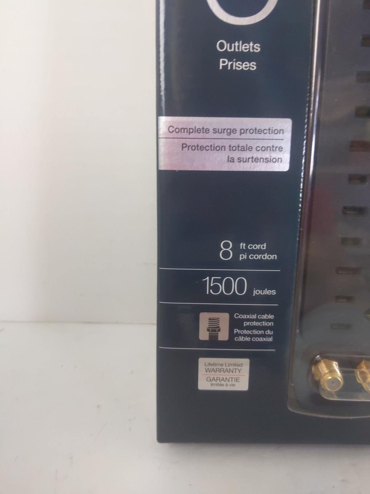 Staples Home Theater Surge Protector 24507 Coaxial Cable 1500 joules 6 Outlets