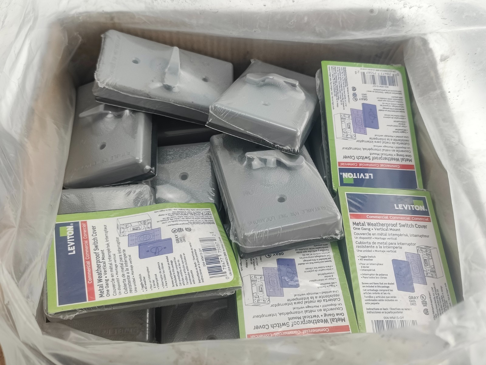 CASE OF 72 Leviton Metal Weatherproof Switch Cover, 1 Gang, Toggle 004-WM1S-GY