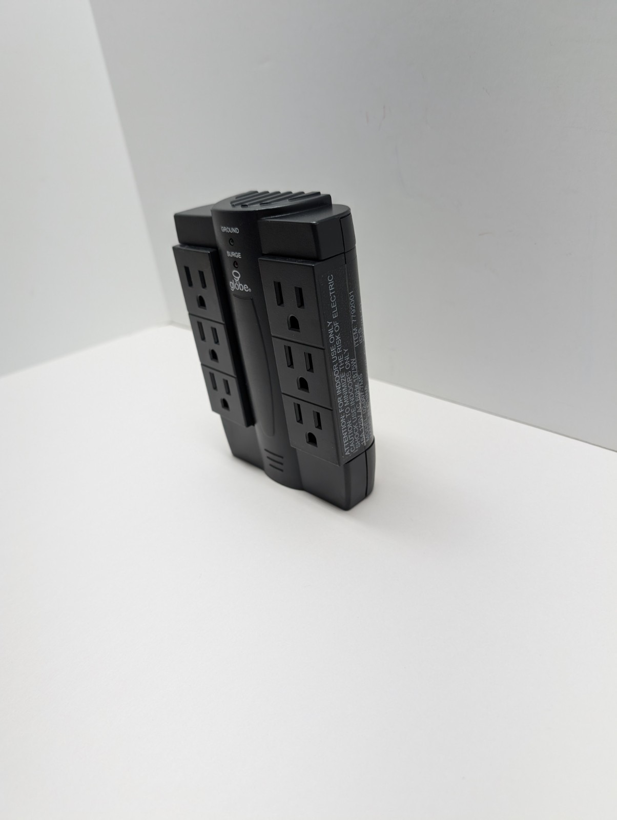 Globe Electric 6-Outlet Swivel Surge Protector Wall Tap 2100J Black – New
