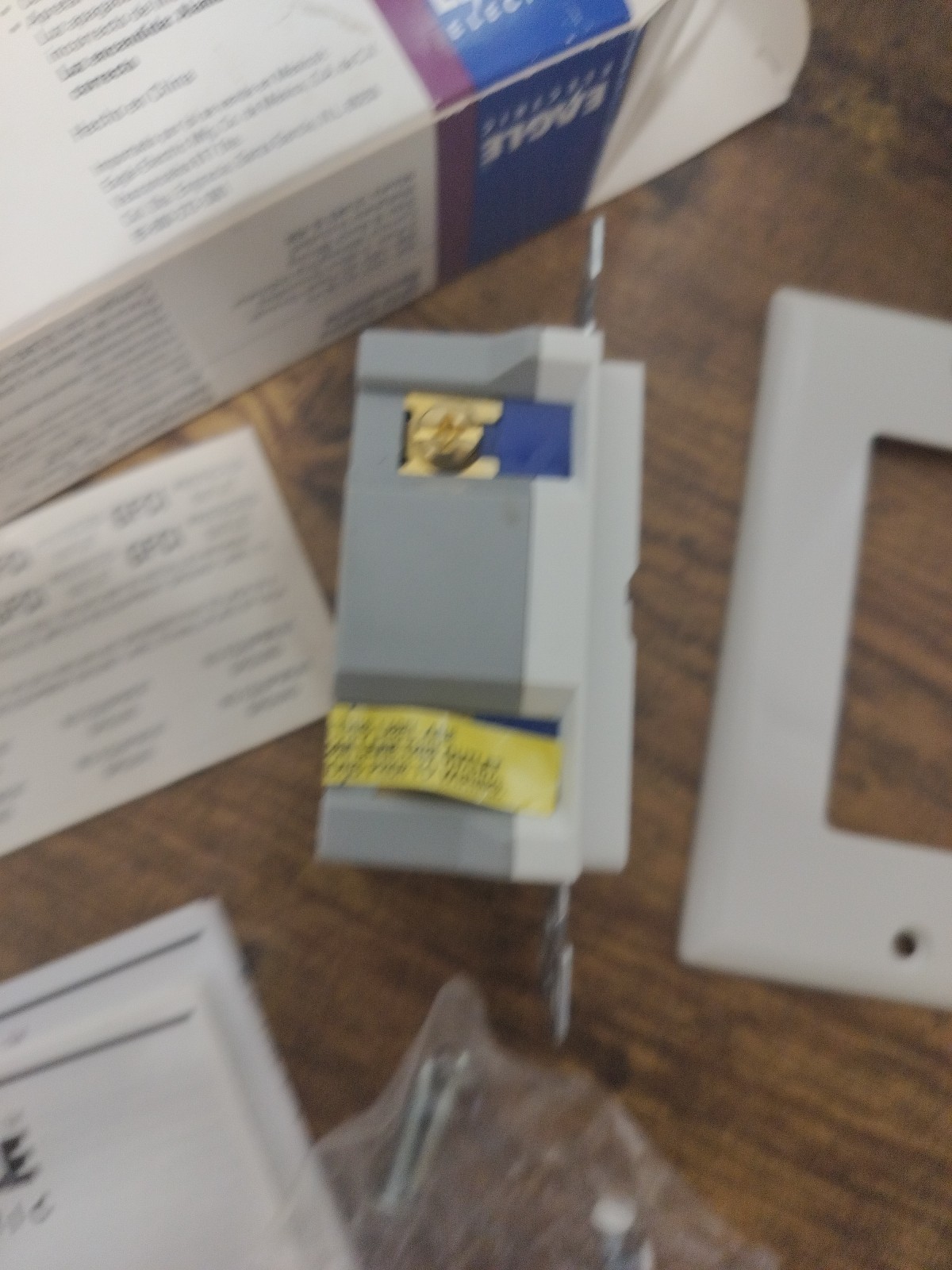 Eagle Electric GFCI Duplex Receptacle Catalog No. GF20W White NEMA 5-20R