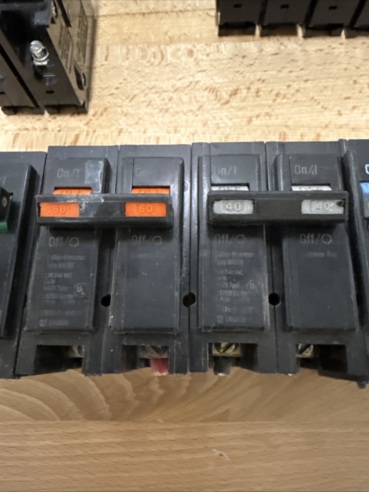 Lot Of Bryant Westinghouse BR220 BD1515 BR240 BR260 BR230 BD2020 BR120 Breakers