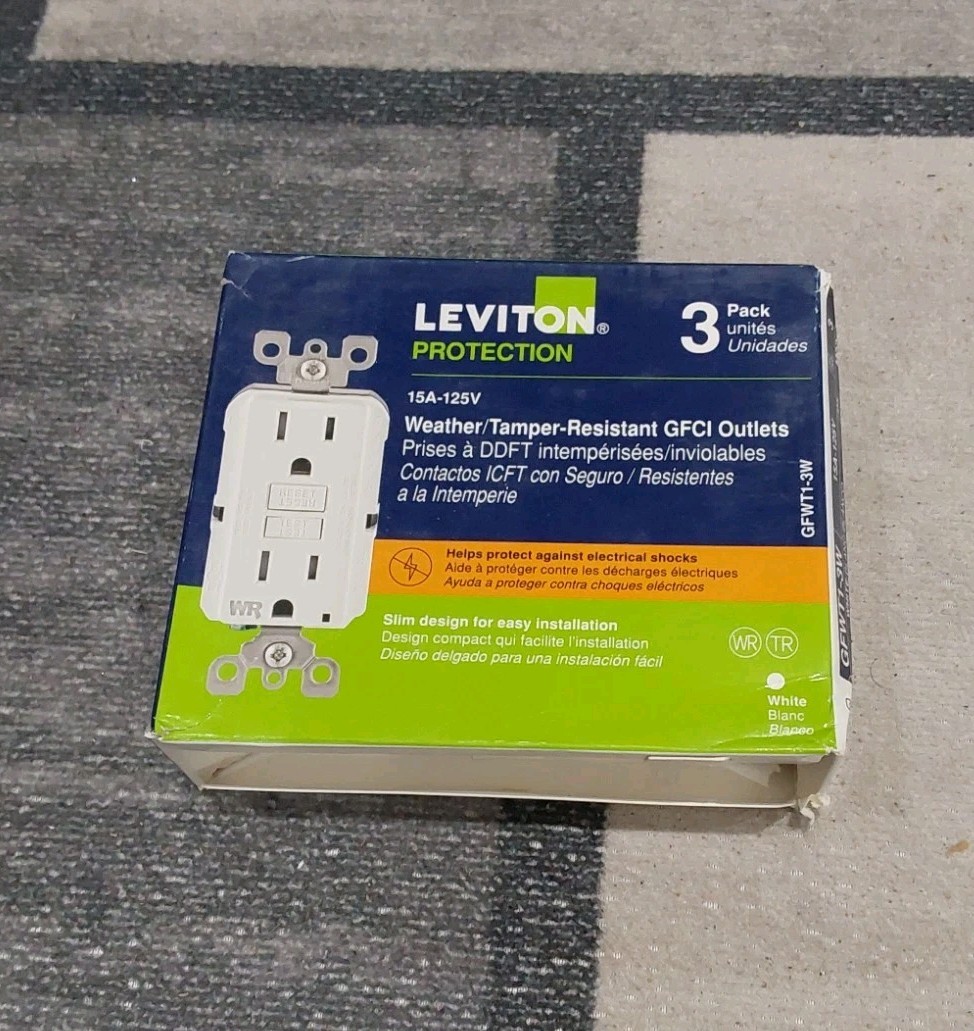 Leviton 15 Amp 125-Volt Self-Test Tamper Resistant/Weather Resistant GFWT1-3W