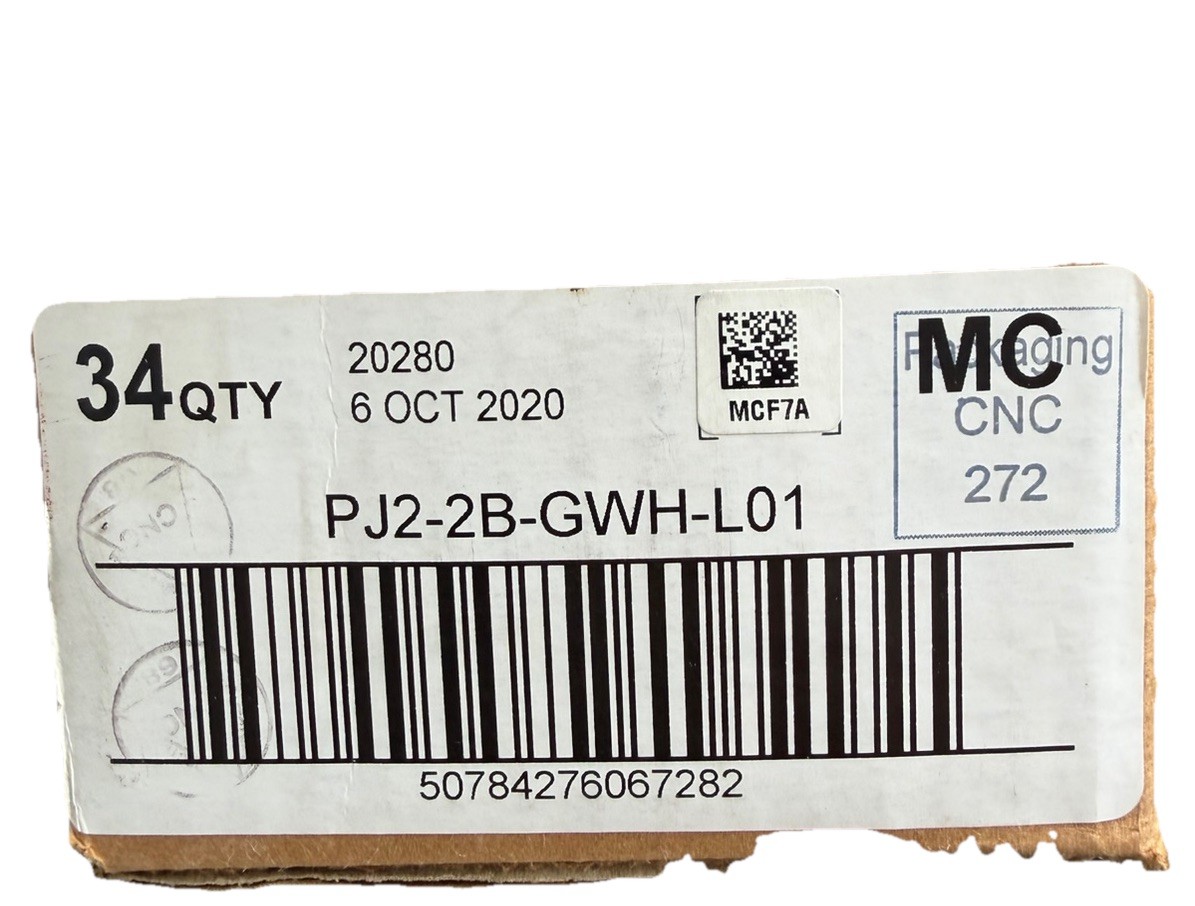Lutron PJ2-2B-GWH-L01 On/Off Switch Pico Remote for Caseta Smart Home White NIB