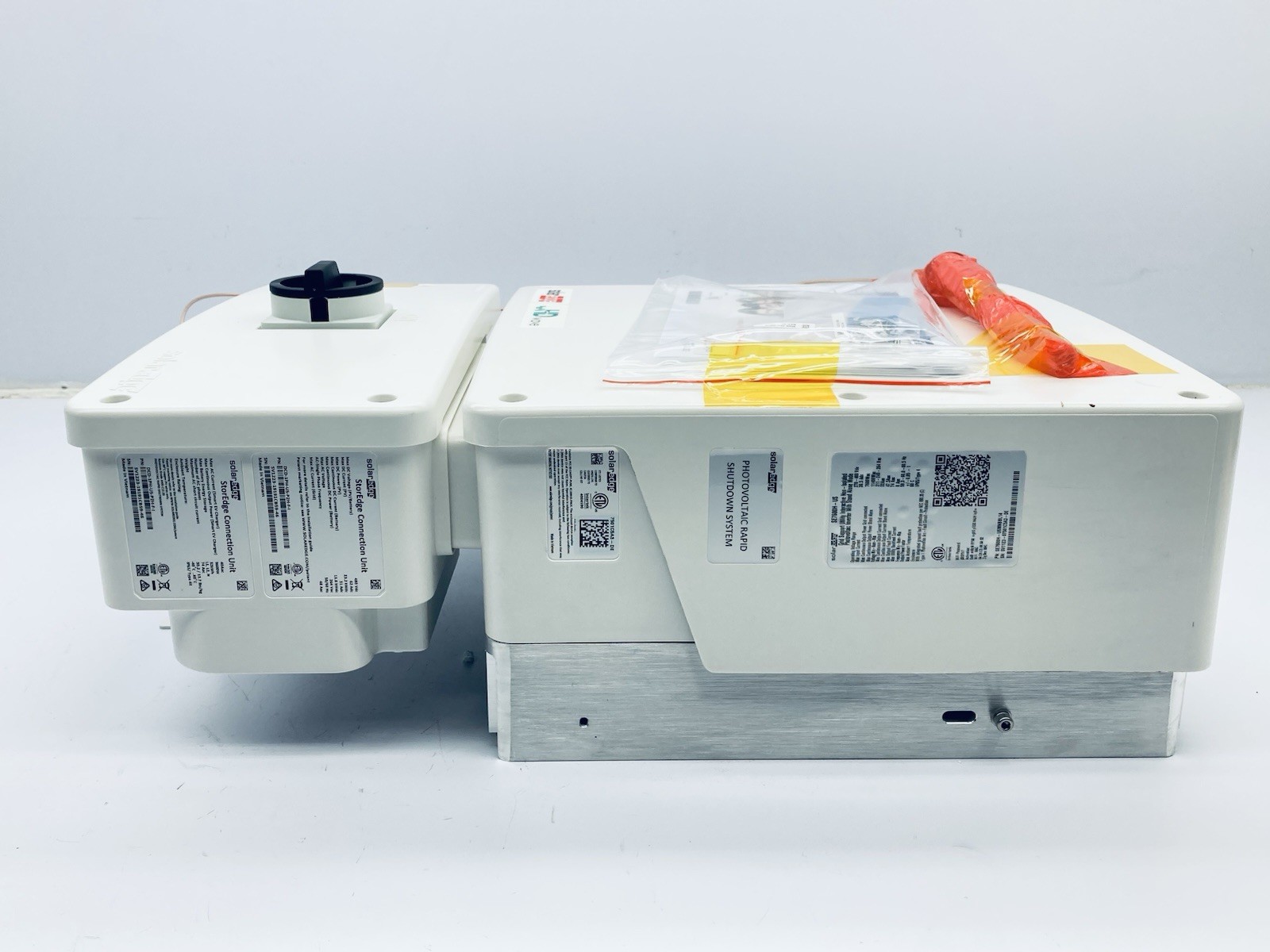 SolarEdge SE7600H-USMNBBL14 Single Phase Non-Isolated Grid-Tie Inverter 7,600W