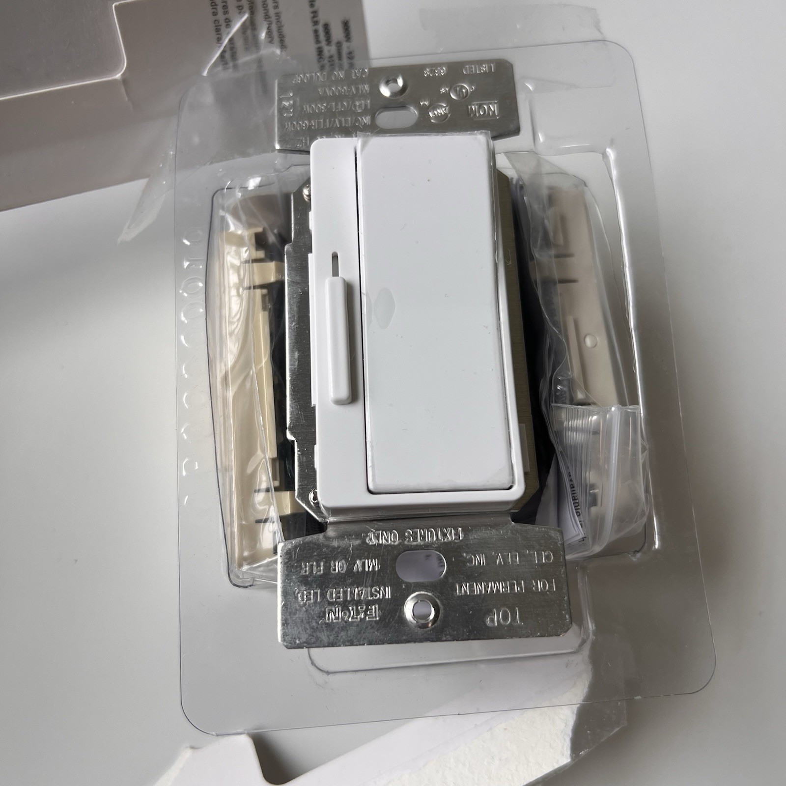 Eaton Universal Decorator Dimmer Switch DUL06P-C2 Single Pole 3-Way LED CFL INC