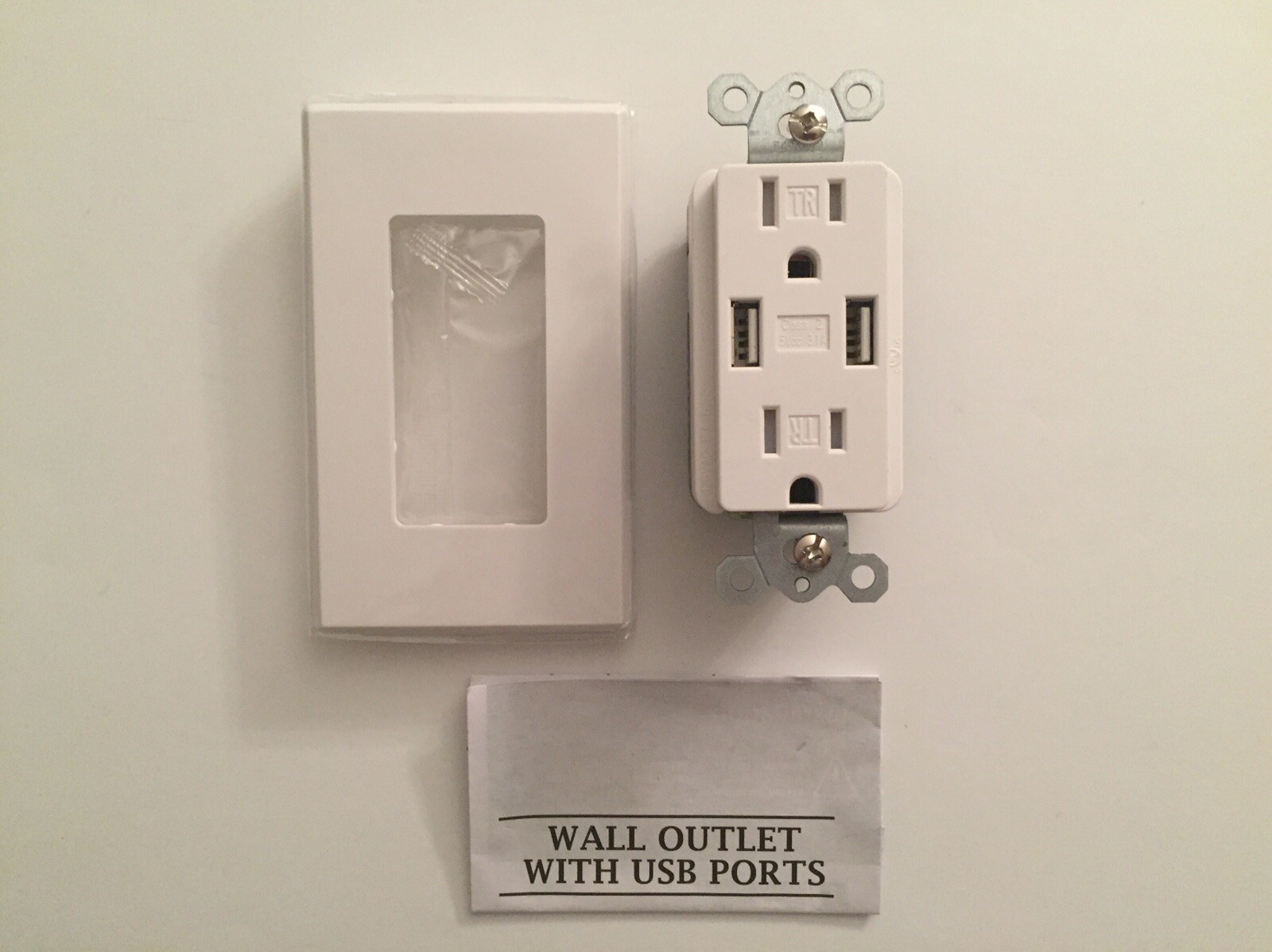 Micmi 3.1A Duplex USB Charger 15A Tamper Resistant Receptacle Wall Outlet – New
