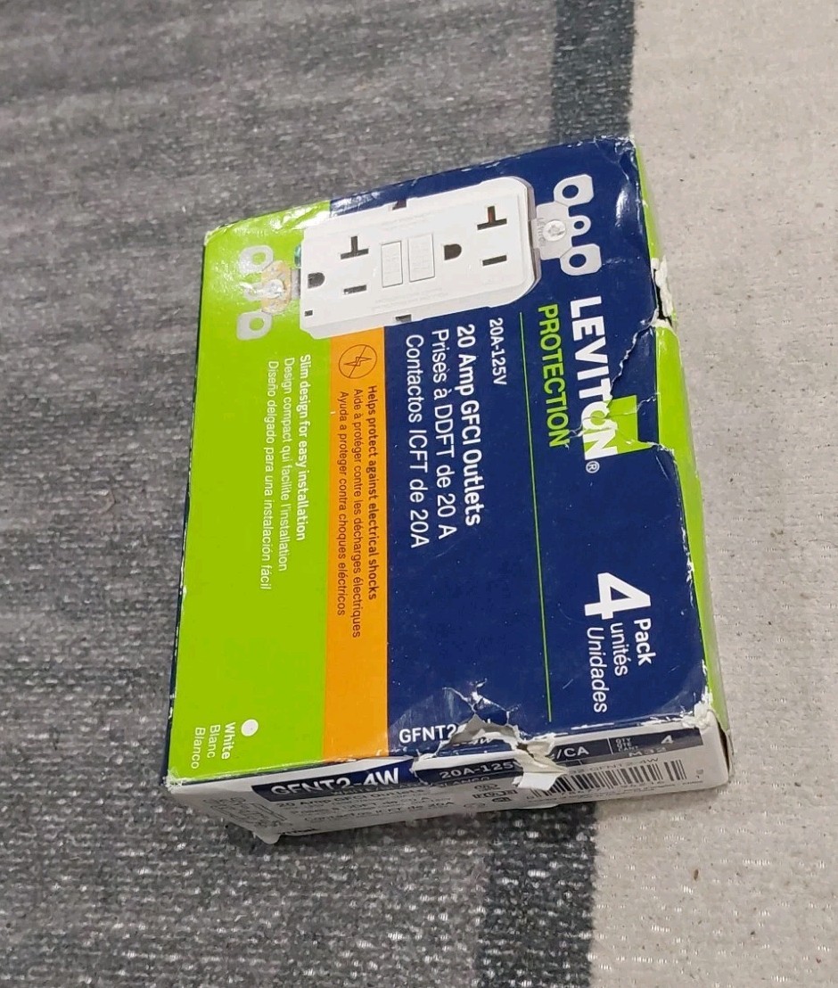 Leviton (M32-GFNT2-4W) GFCI Outlet- 4 Pack. NEW F3