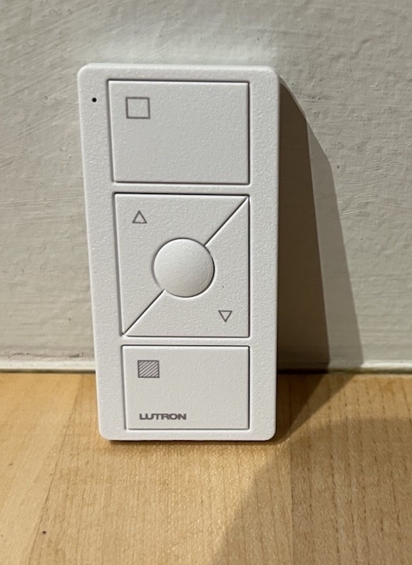NIB Lutron PJ2-3BRL-TSW-S01 Pico Wireless Remote Control