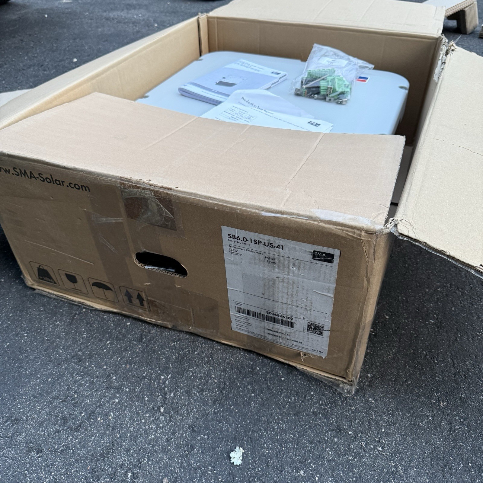 SMA Sunny Boy SB6.0-1SP-US-41 6000W Solar Inverter Open Box Never Installed