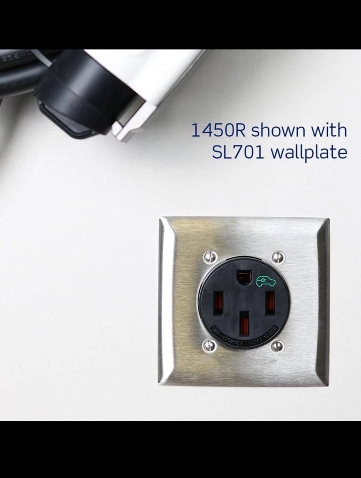 Leviton 50 Amp 125/250 Volt EV Power Outlet/Receptacle, NEMA 14-50R, Black 1450R