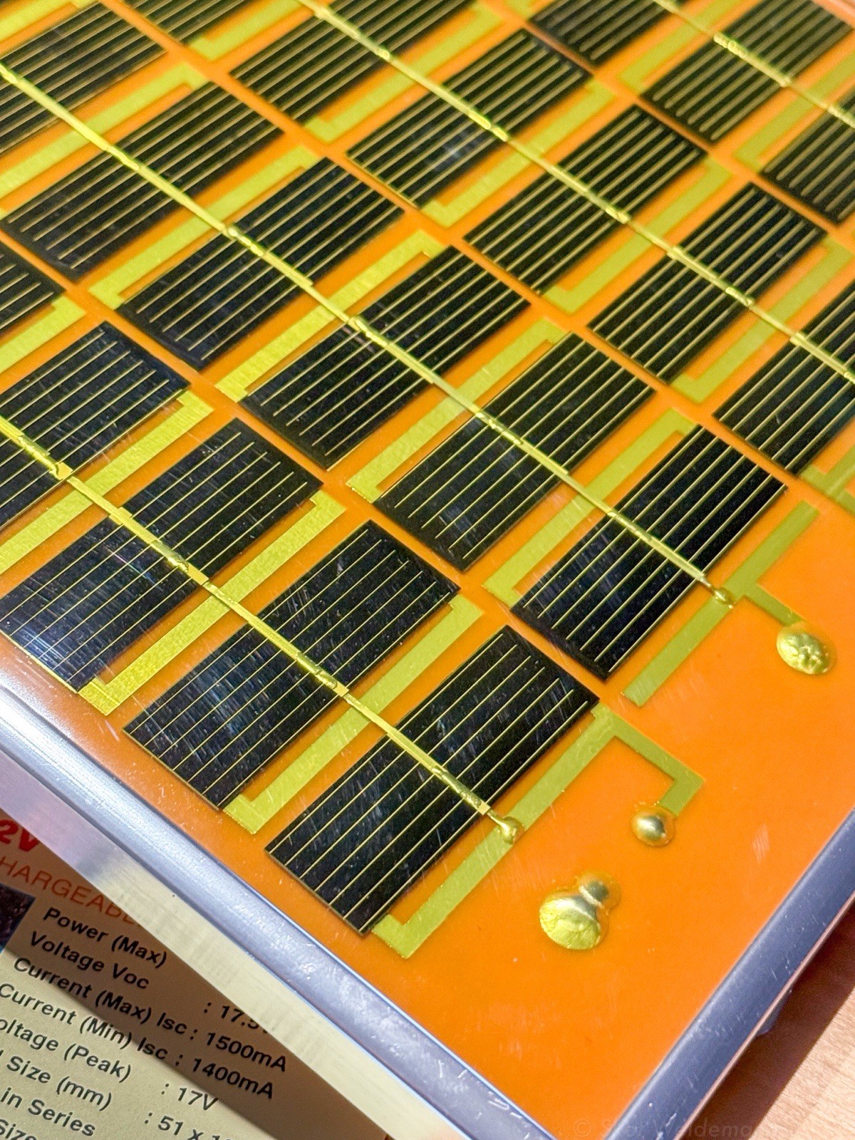 Solar Panel (Vintage China,’80?) SM250-12V, 200 Ma 16V Max, 23.8 x 29.2 x 1.7 cm