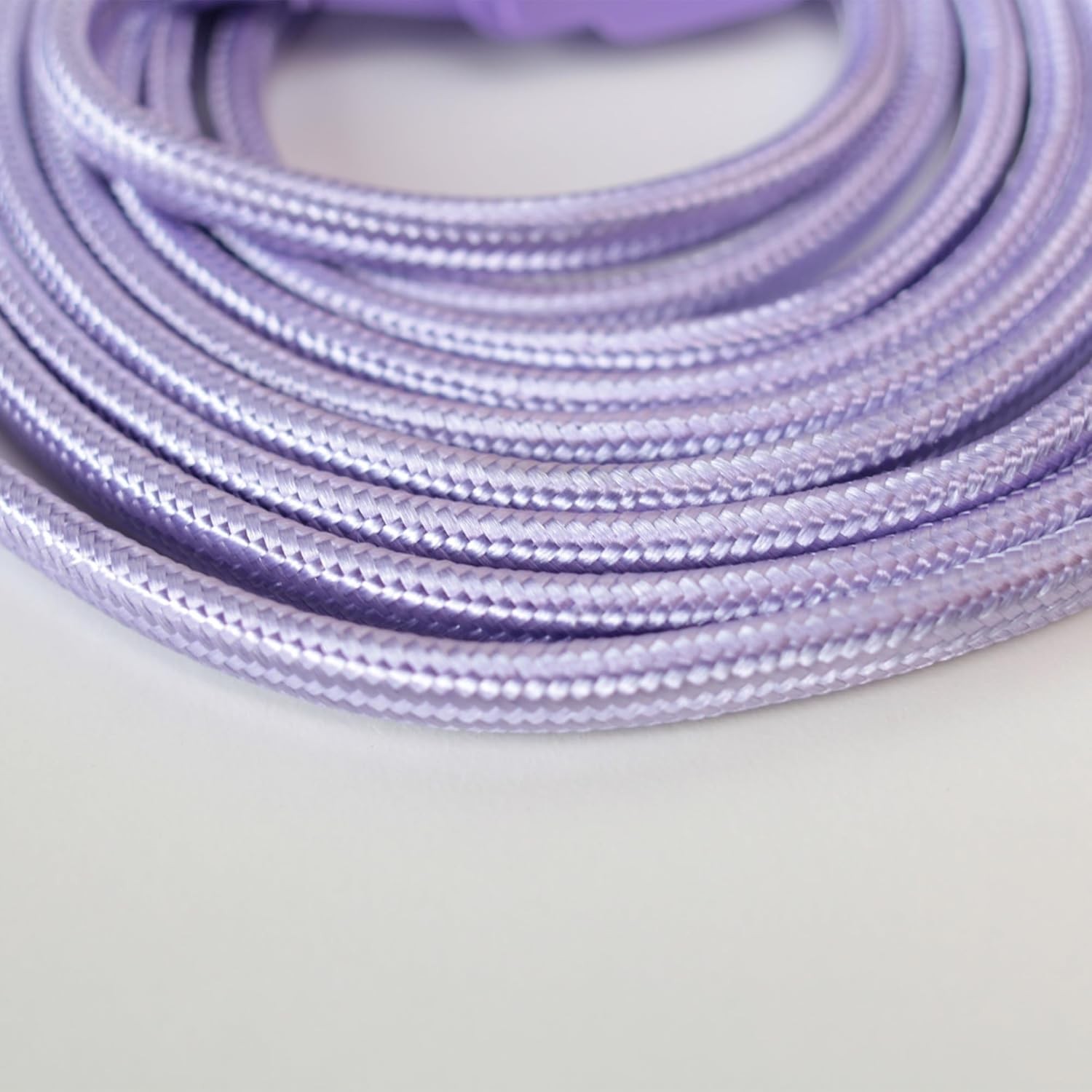 9-ft Extension Cord 3 Polarized Outlets Right Angle Plug 125 Volts