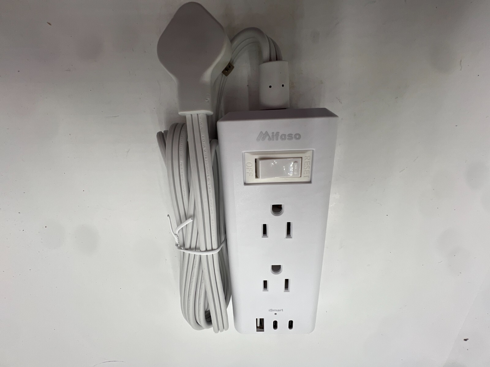 Flat Plug Extension Cord, Ultra Thin Flat Power Strip 3 Outlets 125V,60Hz,MFS33A