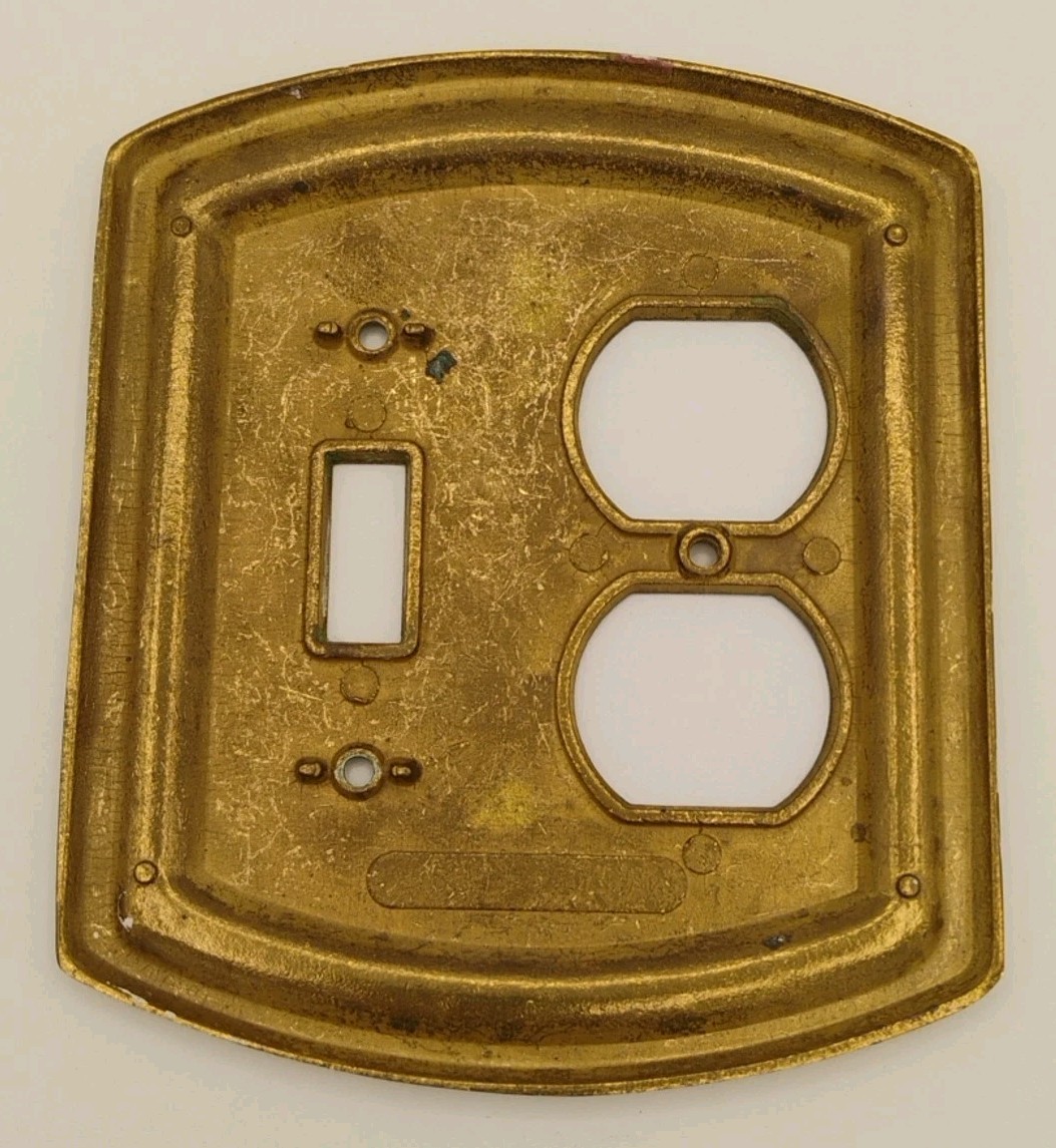 VTG Unbranded Brass Decorative Light Switch And Duplex Outlet Combination Plate