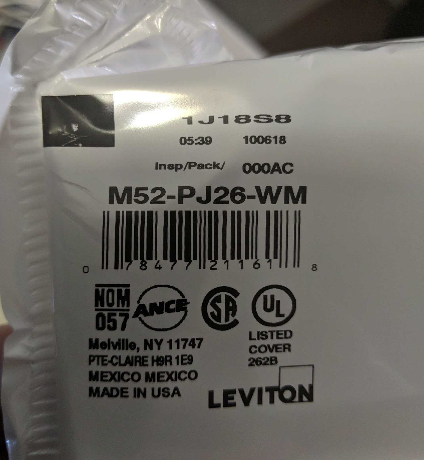 8 Pack PARTIAL Leviton Decora PJ26-WM White Unbreakable Nylon Wallplates Medium