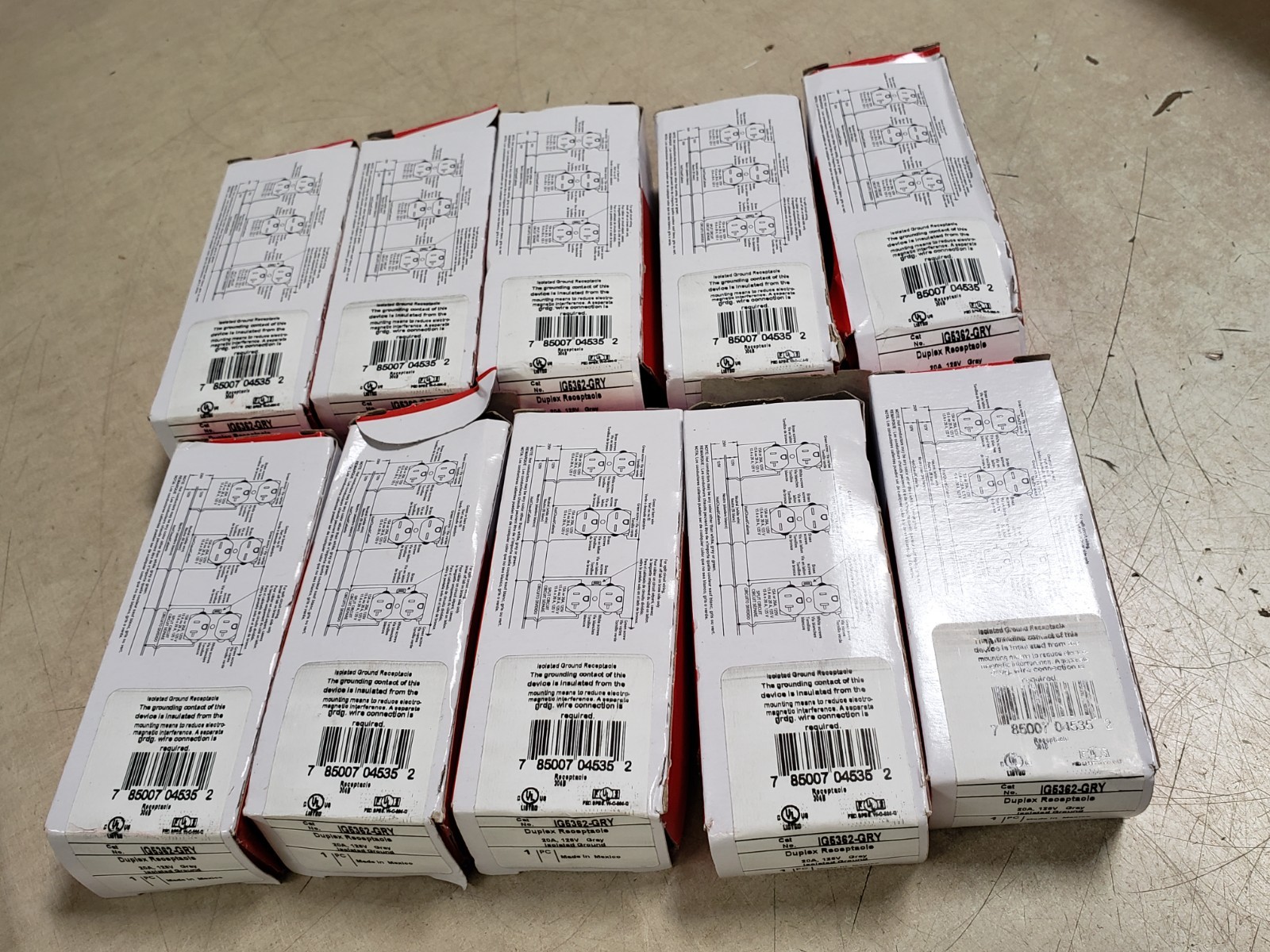 x10 – Legrand IG5362-GRY 20 Amp Isolated Ground Grade Duplex Receptacle Grey