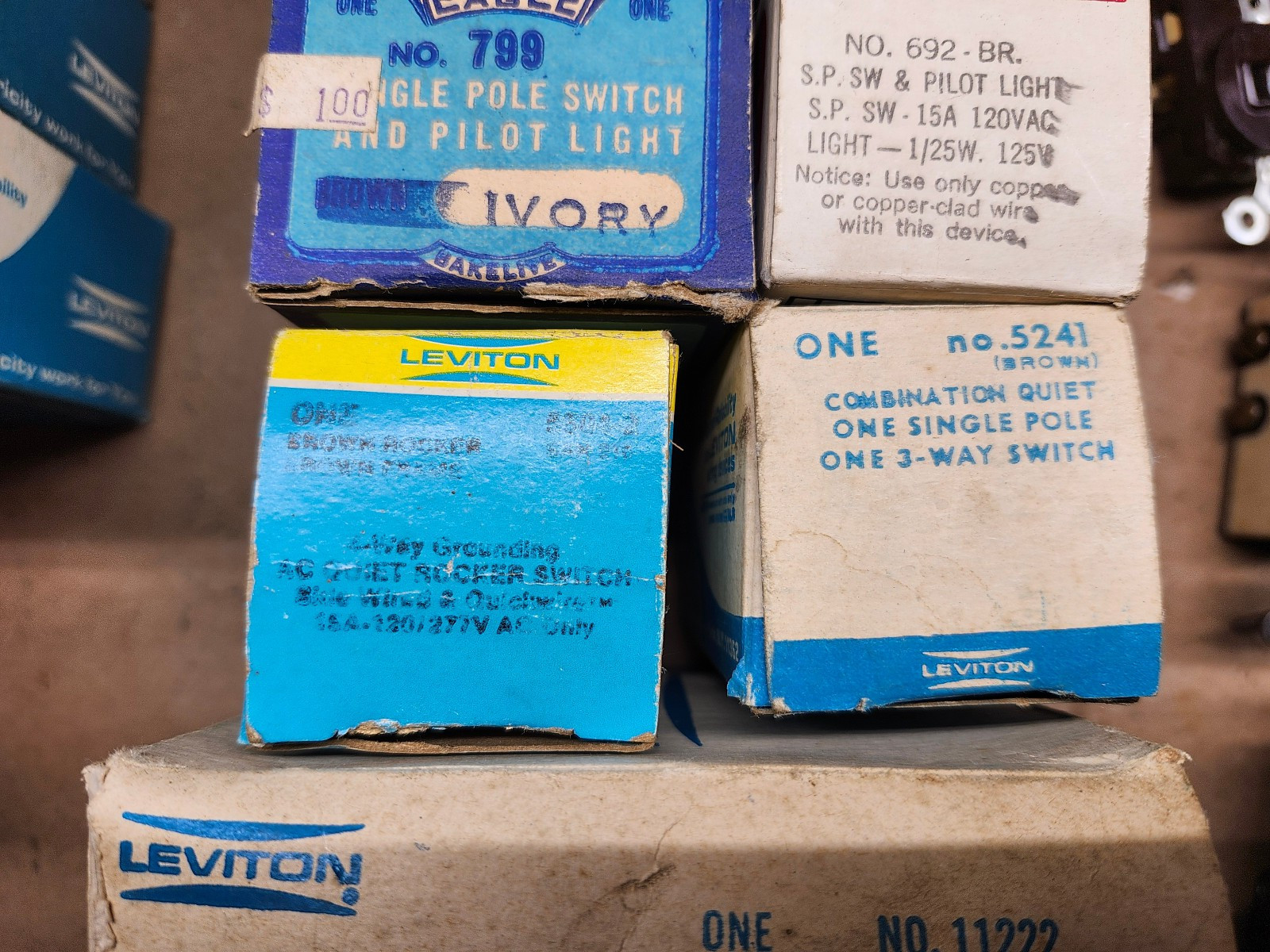 Lot Of Vintage Leviton , Slater, Pilot light switch, Wall switch New Old stock