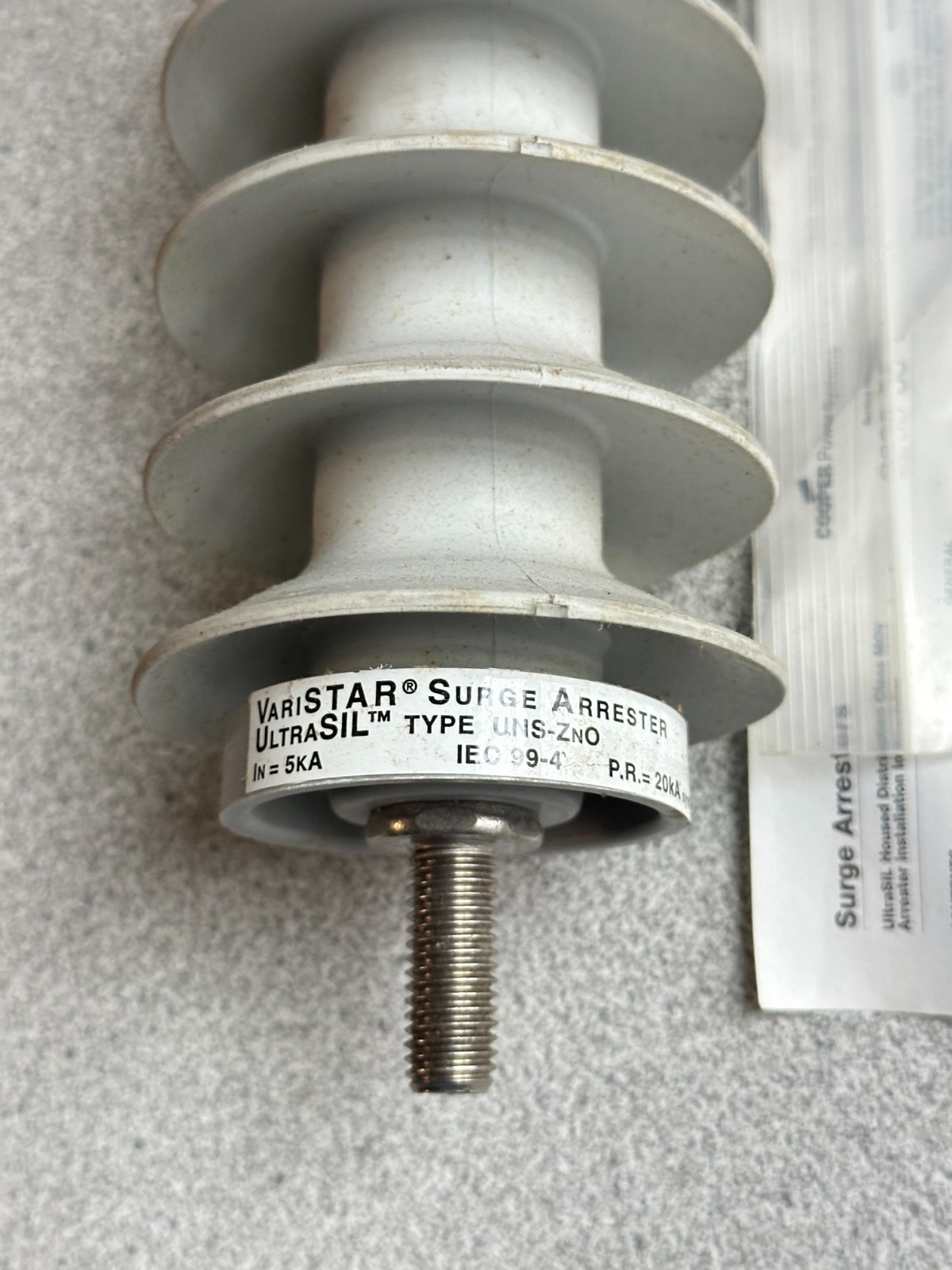 NEW Cooper UltraSIL VariSTAR MOV Surge Arrester UNS-ZNO 5kA/20kA 12kV 10.2 MCOV