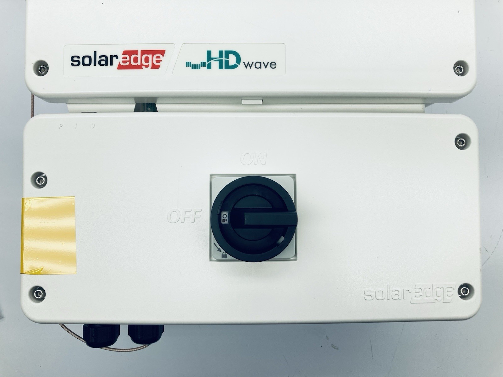 Solaredge SE6000H – USSNBBL14 ENERGY HUB w/ RGM & Consumption Monitoring