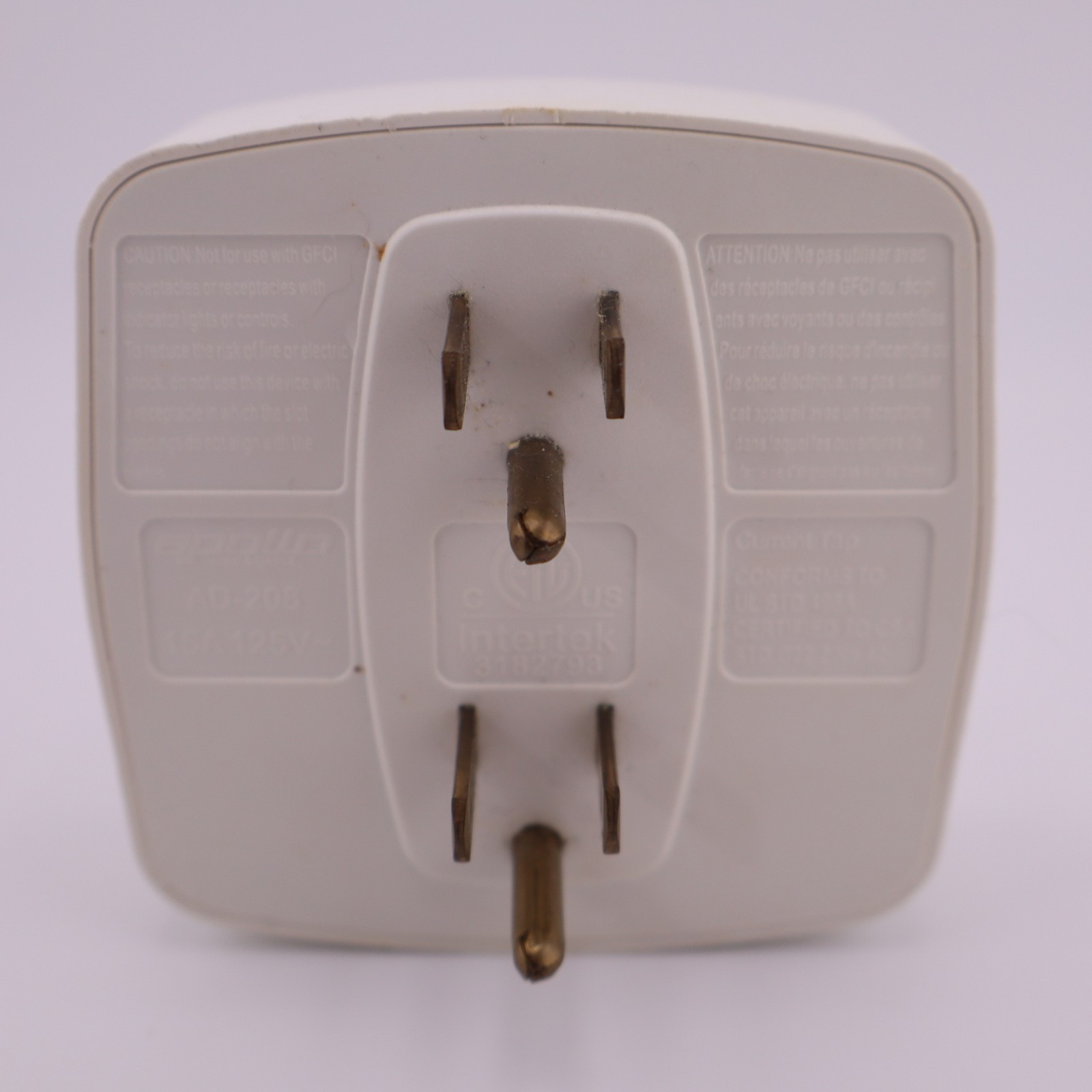 Apollo Wire & Cable AD-208 6-Outlet Wall Tap Adapter White 15A 125V Grounded