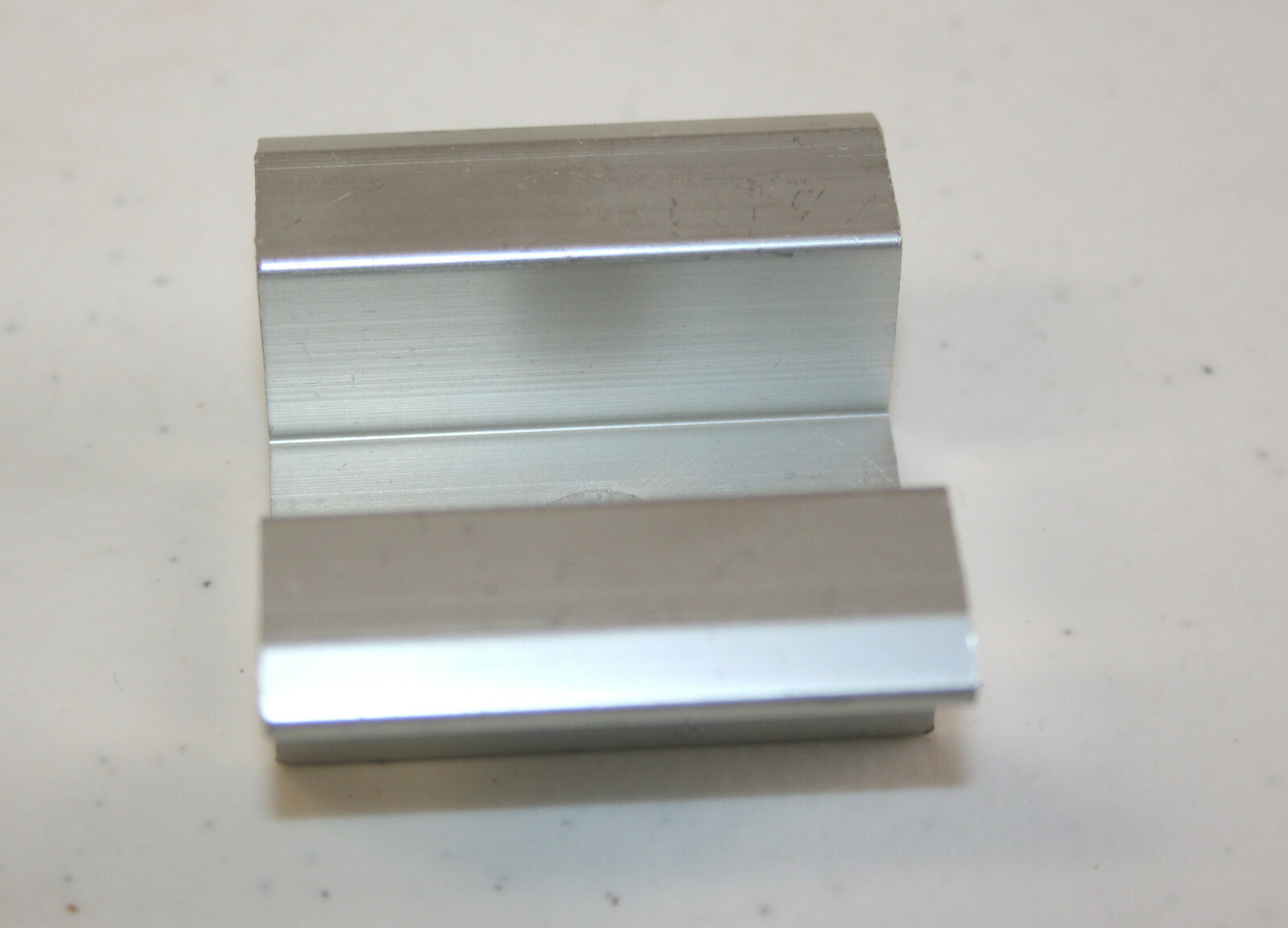 Solar Mid Clamp 1″ Pack of 20 – No hardware