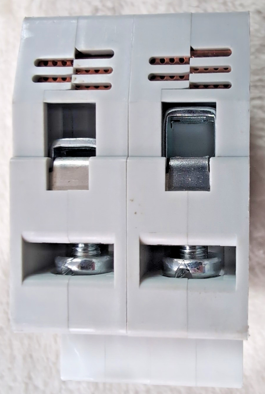 Yu-Co-2B Circuit Breaker-UL 1077/IEC60898-Solar Energy Photovoltaic DC480V 16V