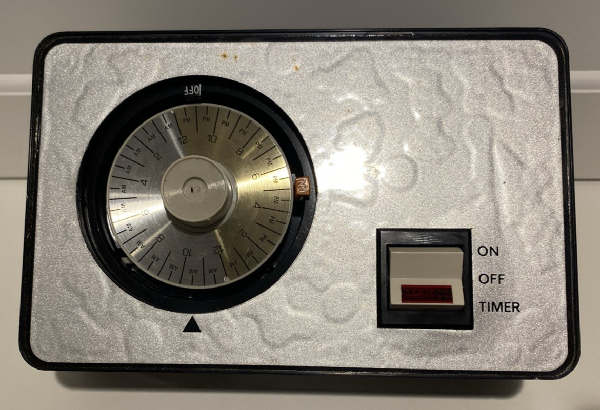 Vintage Timer with Dial, On-Off Tabs and On-Off-Timer Switch Unbranded M50828
