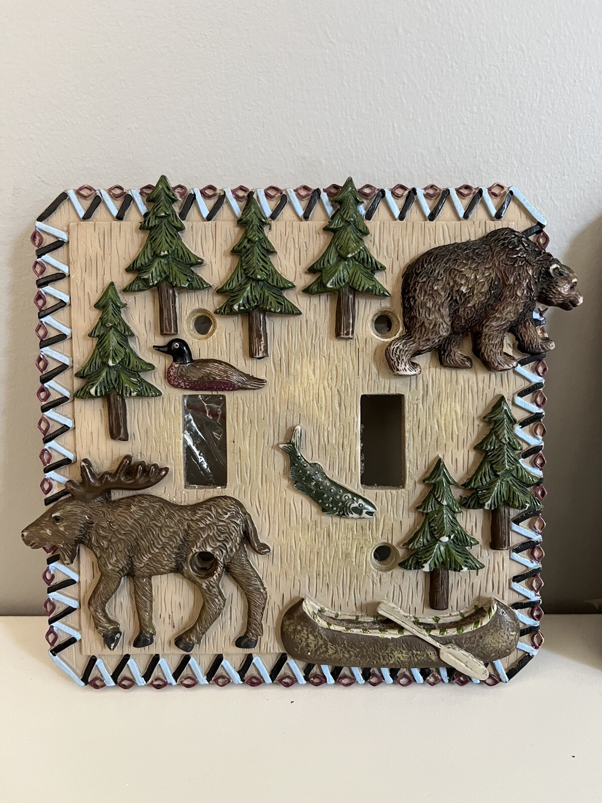 (2) BORDERS UNLIMITED CABIN RUSTIC WALL LIGHT SWITCH / PLATE – BEAR MOOSE DUCK