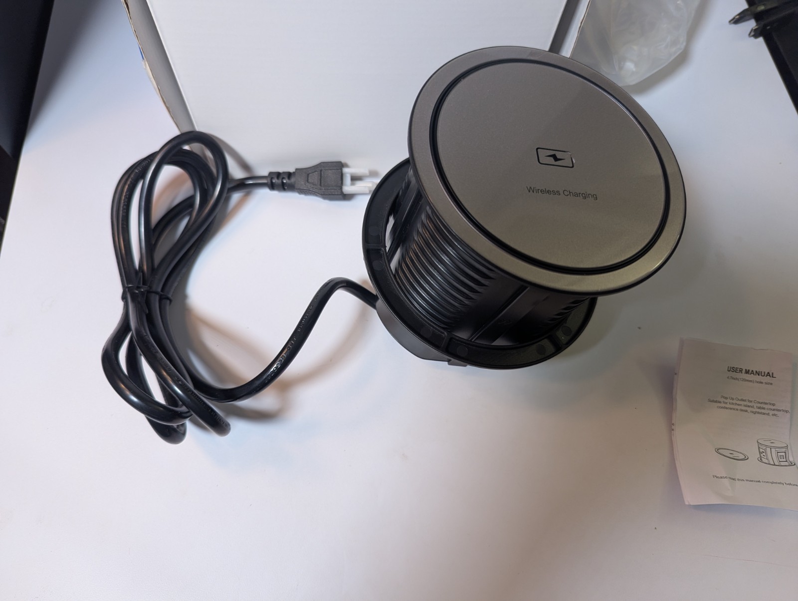Jgstkcity OEUP021 Pop Up Countertop Outlet 4 AC Outlets 15W Wireless Charger New