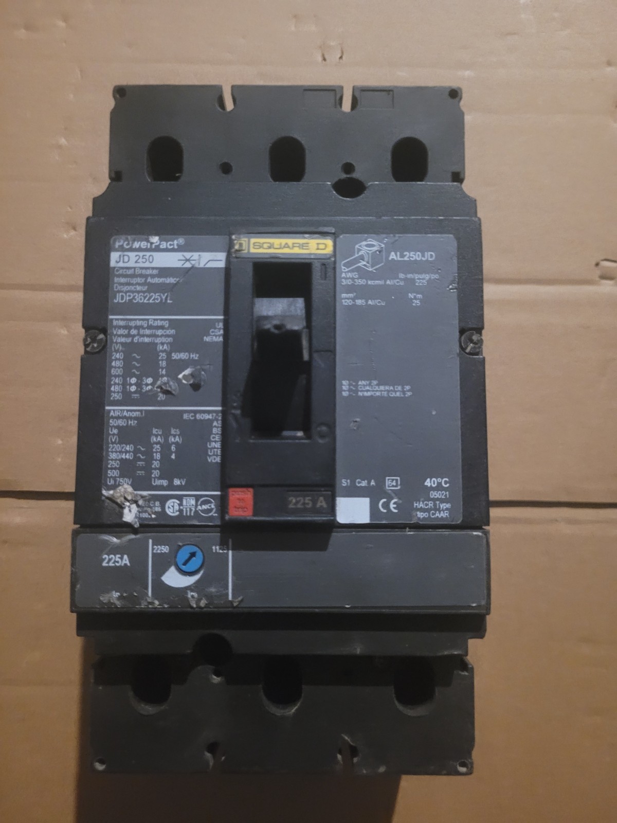 Square D JDL36225YL 3 Pole 225 Amp 600V Powerpact Circuit Breaker NTO