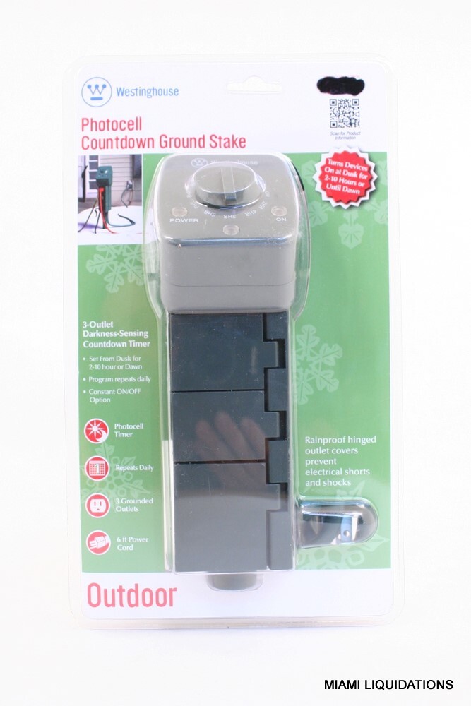 Westinghouse Photocell Countdown Ground Stake T26113 3-Outlet Timer Dusk Dawn