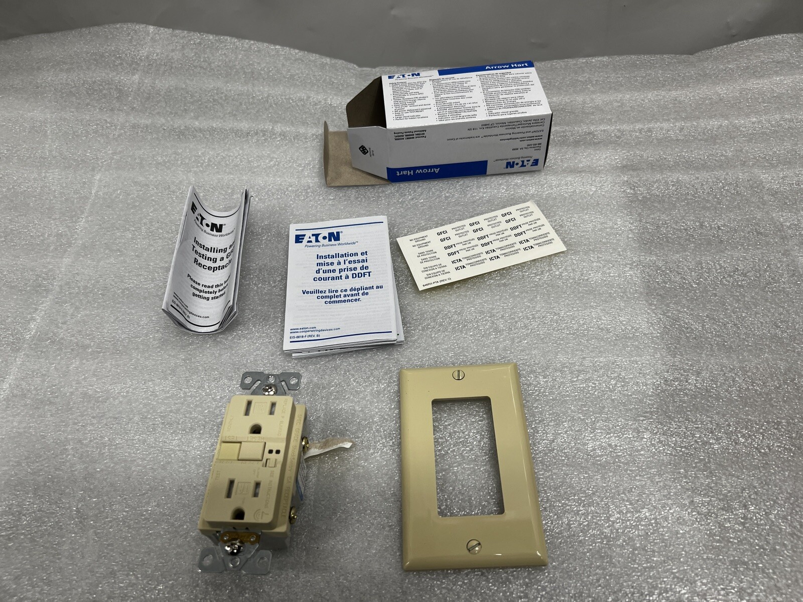 Eaton TRSGFA15V Surge Protection Devices – Box of 10 New in Box!