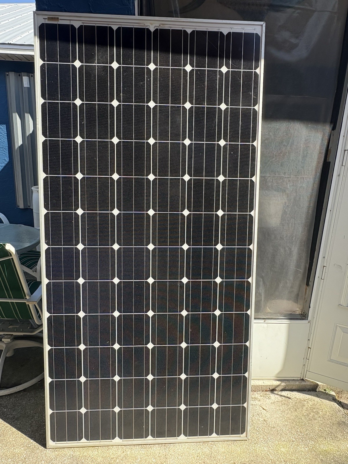 Monocrystalline Rigid Solar Panel Black Outdoor Home/Garden