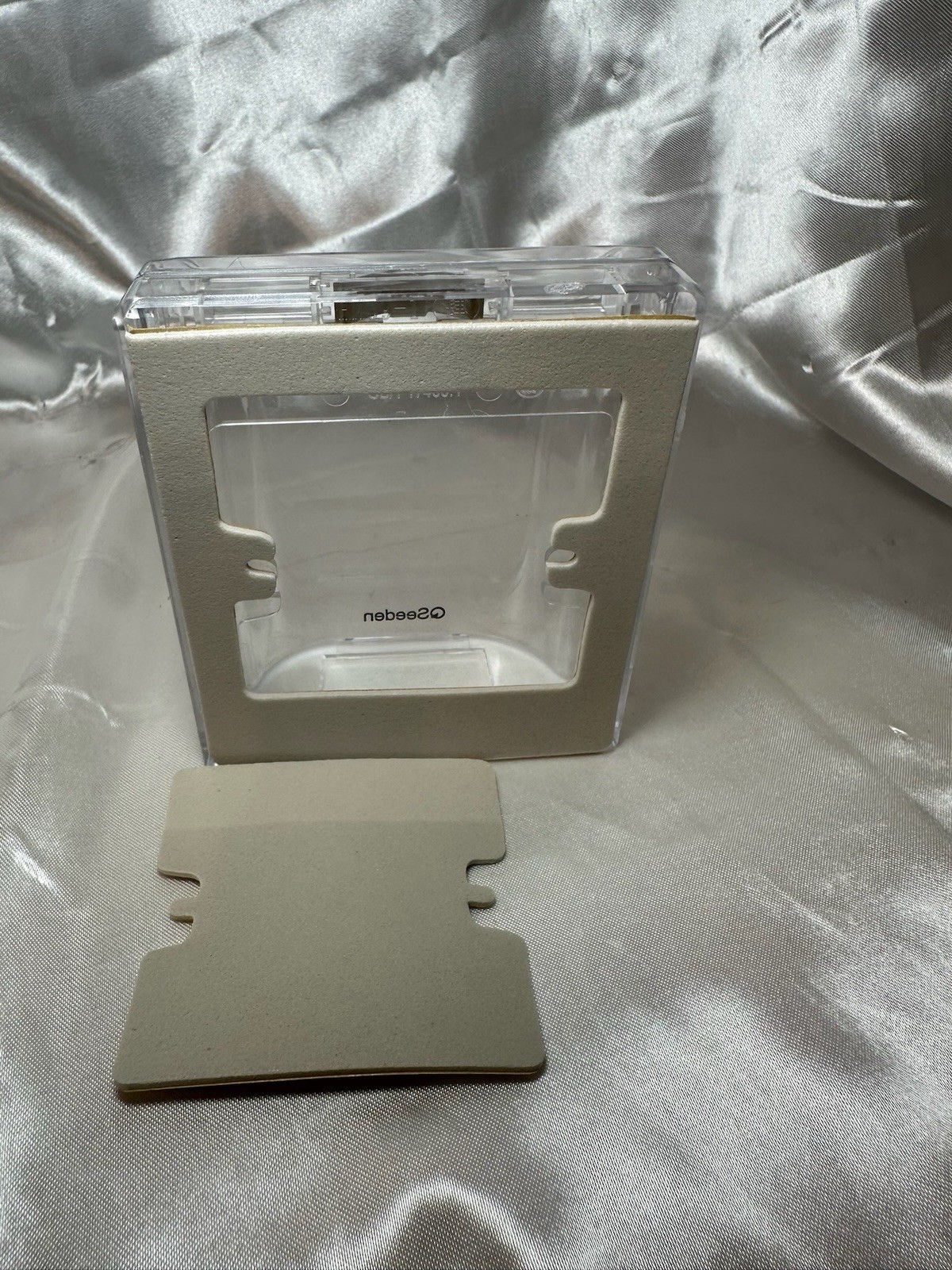 QSeeden Clear Outlet Cover Box,Baby Safety Outlet Cover Box,Wall Outlet Cover