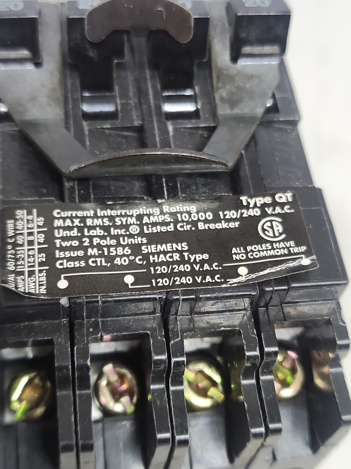 Siemens Q22020 Type QT 20 Amp Triplex Double Pole Single Pole Circuit Breaker