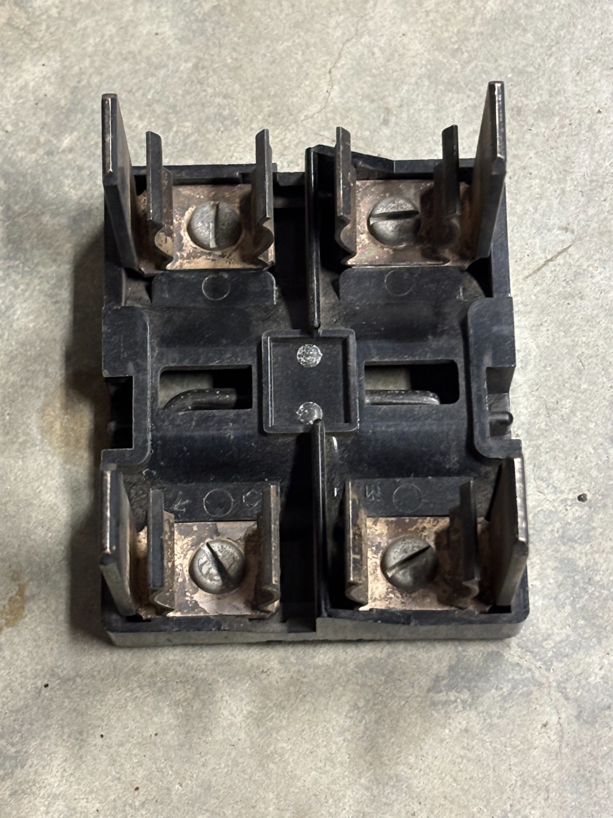 CUTLER HAMMER 60A FUSE PANEL PULLOUT BLANK **WIDE SIDE NOTCH WITH 3/16″ TAB