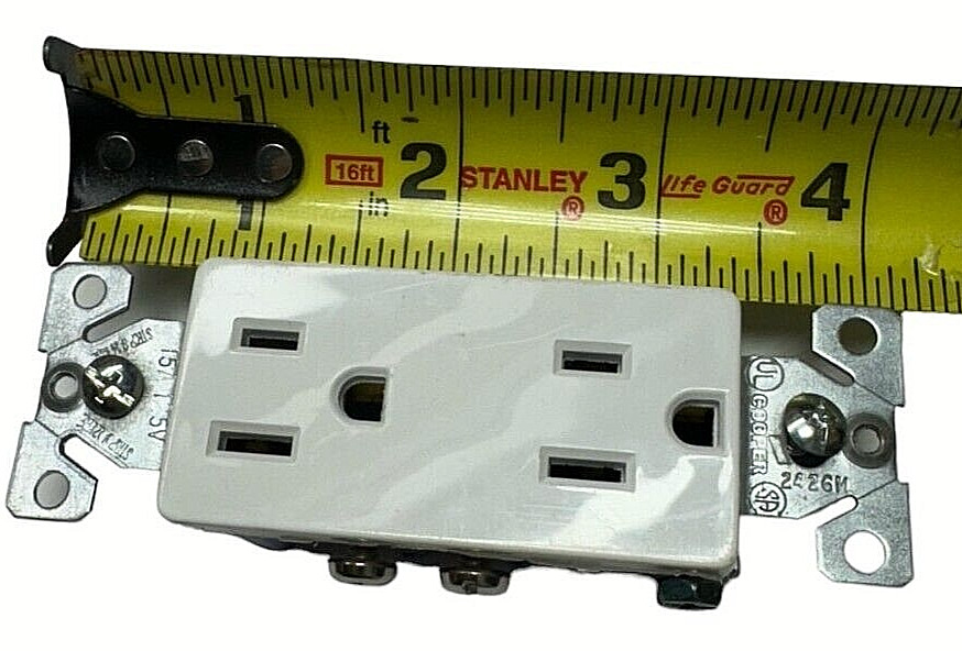 (Lot of 3) Cooper 1107W White Grounding Duplex Receptacle 2-P, 3-Wire 15A, 125V