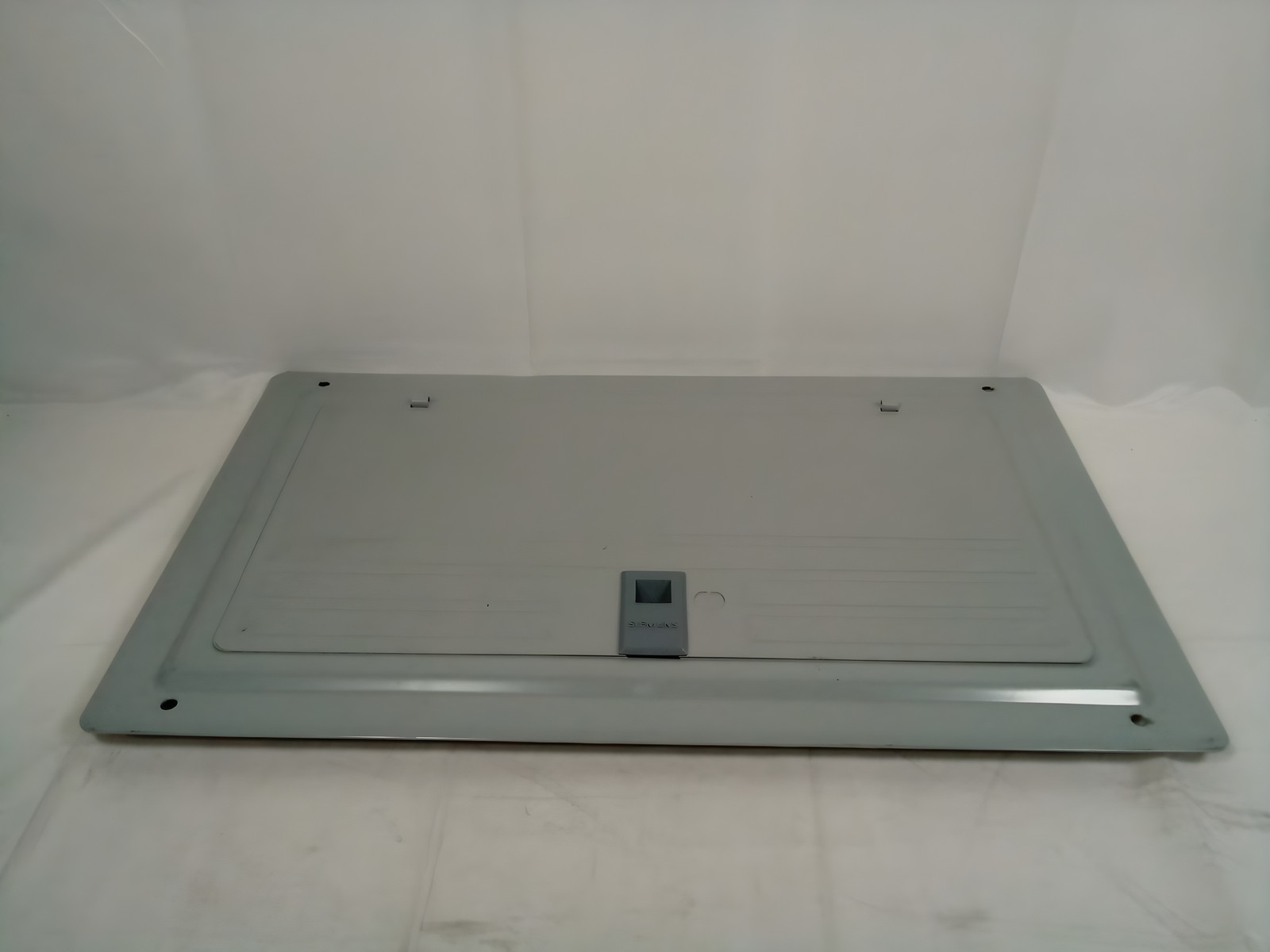 Siemens SN2424L1125 SN Series 125A Main Lug Indoor Load Center 24 Spaces 24